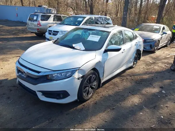 19XFC1F73HE208405 2017 HONDA CIVIC - Image 2