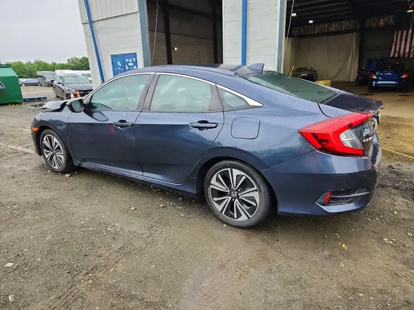 19XFC1F73HE209778 2017 HONDA CIVIC - Image 2