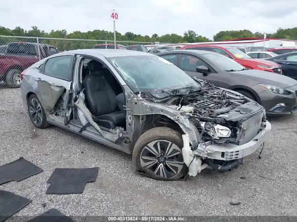 19XFC1F73HE211756 2017 HONDA CIVIC - Image 1