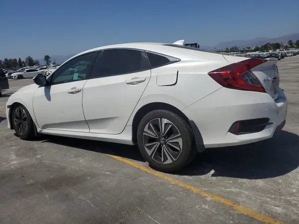 19XFC1F73JE201069 2018 HONDA CIVIC - Image 2