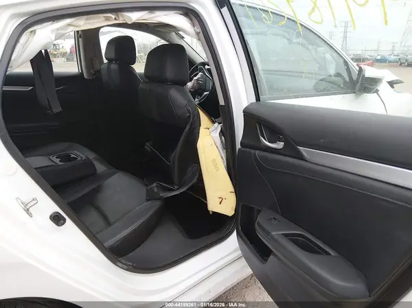 19XFC1F73KE014982 2019 HONDA CIVIC - Image 8