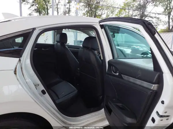 19XFC1F73KE202532 2019 HONDA CIVIC - Image 8