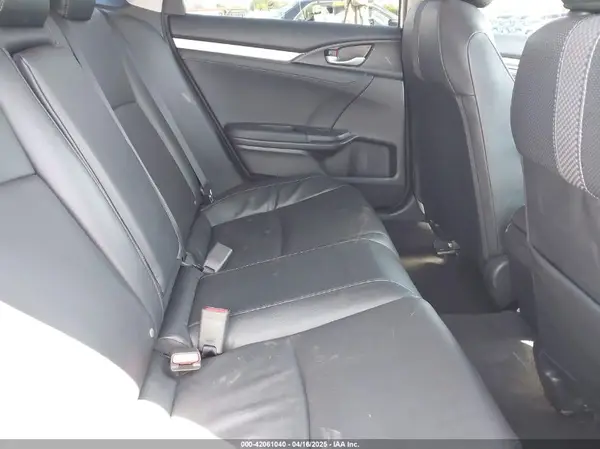 19XFC1F73KE203857 2019 HONDA CIVIC - Image 8