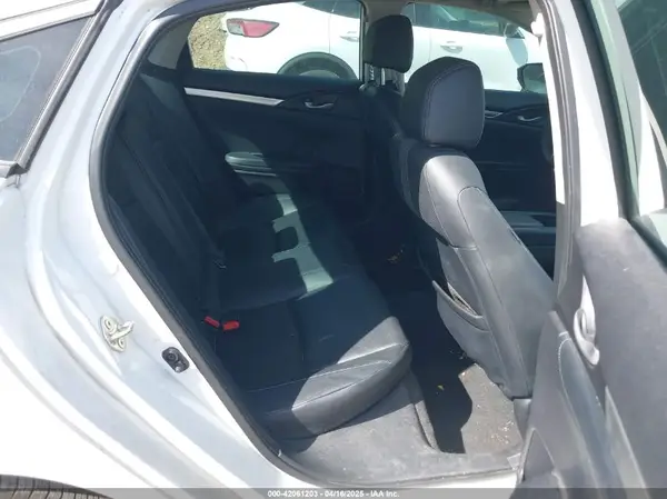 19XFC1F73LE001358 2020 HONDA CIVIC - Image 8