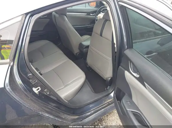 19XFC1F74GE011208 2016 HONDA CIVIC - Image 8
