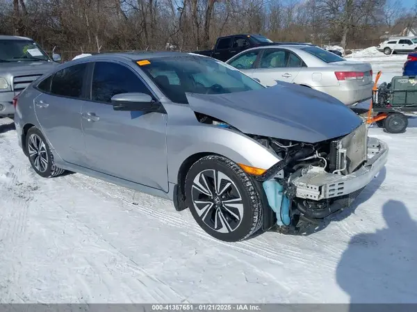 19XFC1F74GE028221 2016 HONDA CIVIC - Image 1