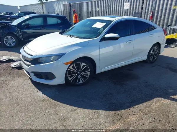 19XFC1F74GE029675 2016 HONDA CIVIC - Image 2