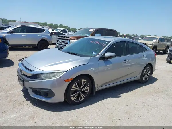 19XFC1F74GE030146 2016 HONDA CIVIC - Image 2