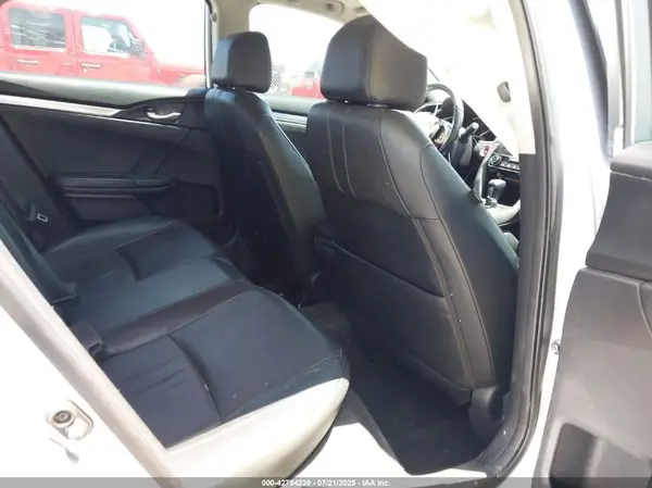 19XFC1F74GE030146 2016 HONDA CIVIC - Image 8