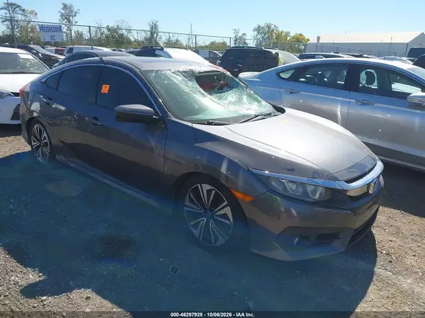 19XFC1F74HE024283 2017 HONDA CIVIC - Image 1