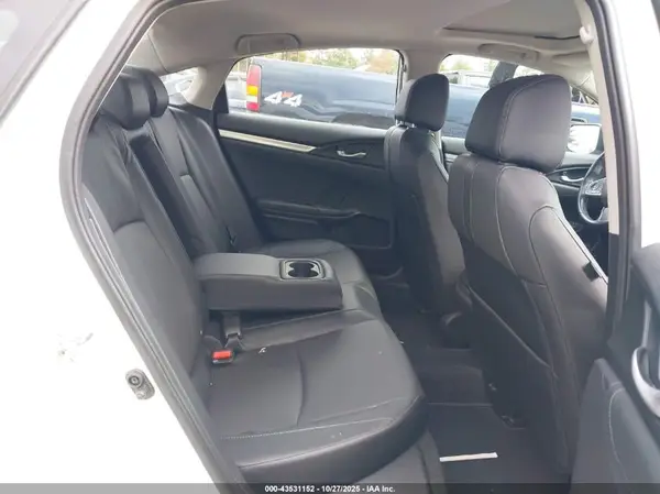 19XFC1F74HE209935 2017 HONDA CIVIC - Image 8
