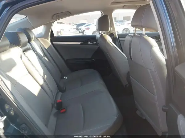19XFC1F74HE214522 2017 HONDA CIVIC - Image 8
