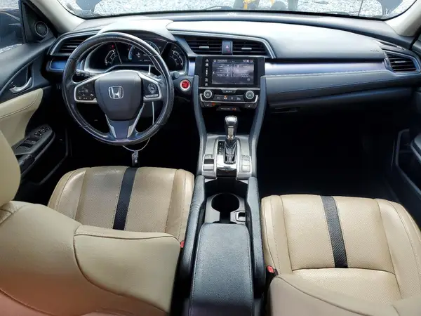 19XFC1F74JE003911 2018 HONDA CIVIC - Image 8