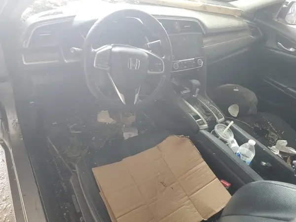 19XFC1F74KE005708 2019 HONDA CIVIC - Image 8