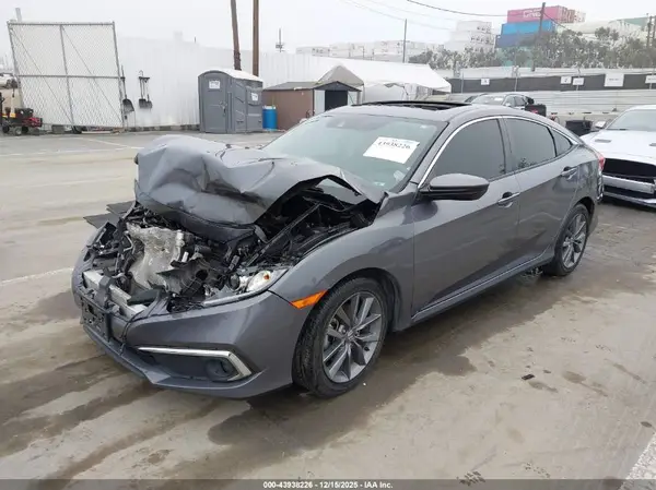 19XFC1F74KE204628 2019 HONDA CIVIC - Image 2