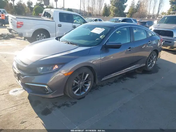 19XFC1F74LE208745 2020 HONDA CIVIC - Image 2