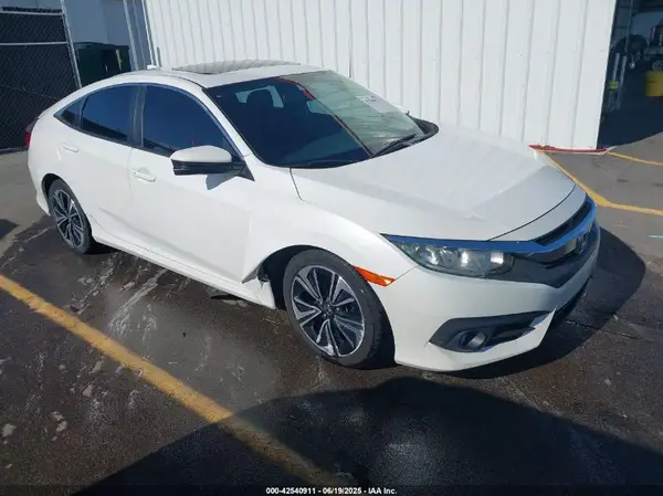 19XFC1F75GE007412 2016 HONDA CIVIC - Image 1
