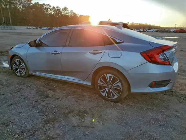 19XFC1F75GE010276 2016 HONDA CIVIC - Image 2