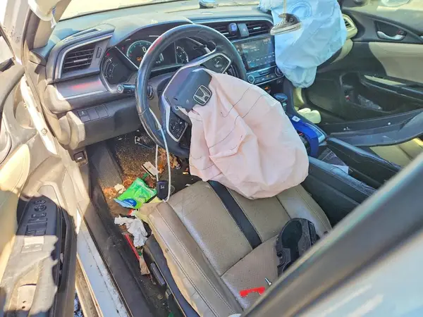 19XFC1F75HE023160 2017 HONDA CIVIC - Image 8