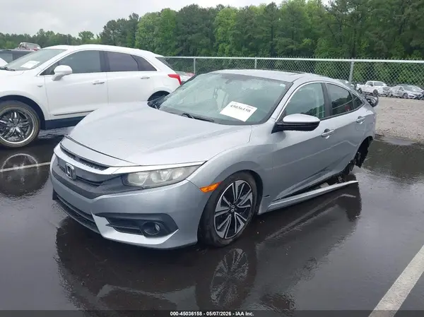 19XFC1F75HE202301 2017 HONDA CIVIC - Image 2