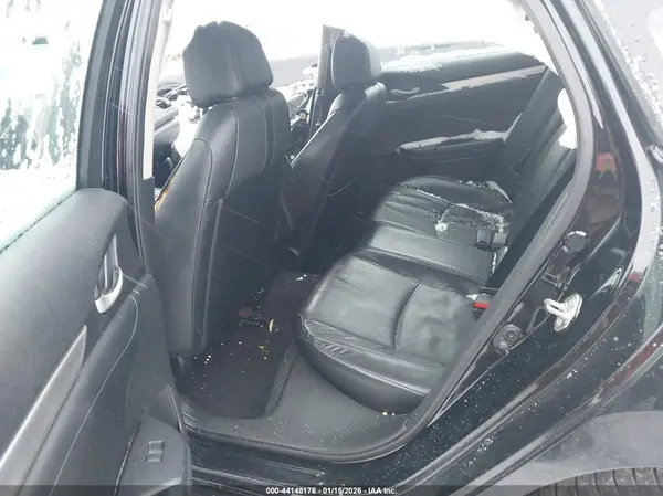 19XFC1F75HE211760 2017 HONDA CIVIC - Image 8