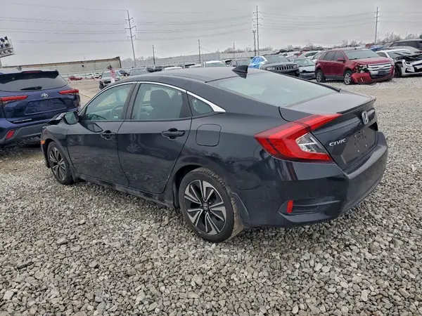 19XFC1F75JE000709 2018 HONDA CIVIC - Image 2