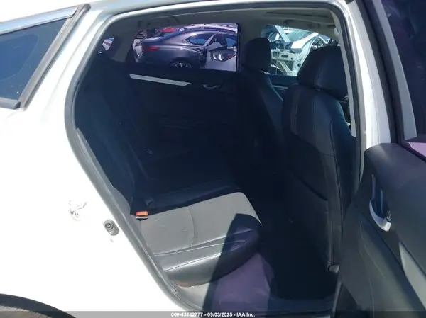19XFC1F75KE208851 2019 HONDA CIVIC - Image 8
