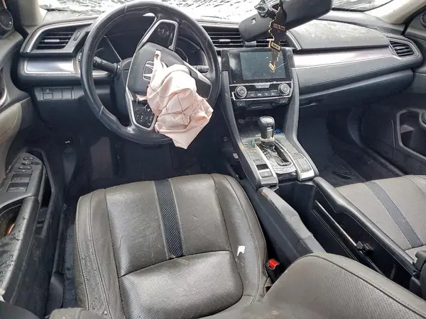 19XFC1F76GE020508 2016 HONDA CIVIC - Image 8