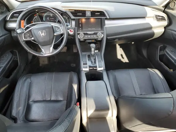19XFC1F76GE024316 2016 HONDA CIVIC - Image 8