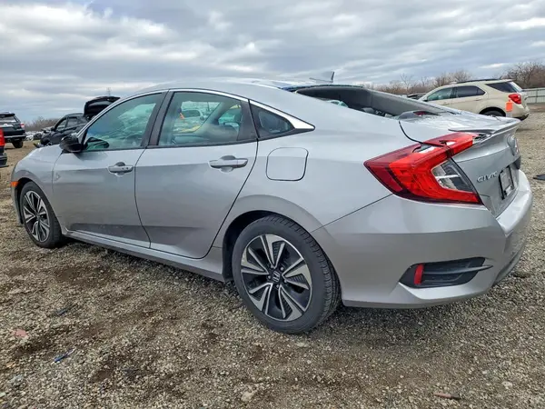 19XFC1F76GE030570 2016 HONDA CIVIC - Image 2