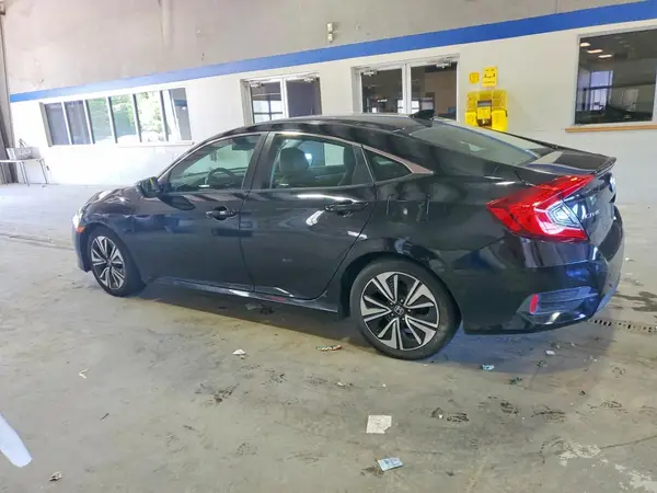 19XFC1F76GE032495 2016 HONDA CIVIC - Image 2