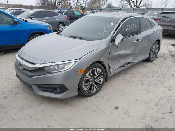19XFC1F76GE033226 2016 HONDA CIVIC - Image 2