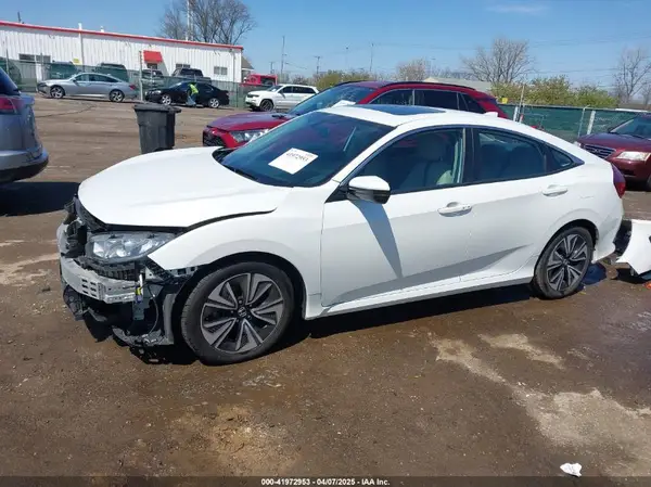 19XFC1F76GE034361 2016 HONDA CIVIC - Image 2
