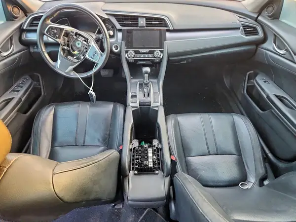 19XFC1F76GE043982 2016 HONDA CIVIC - Image 8