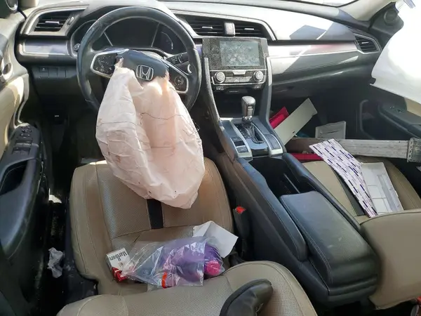 19XFC1F76GE209594 2016 HONDA CIVIC - Image 8