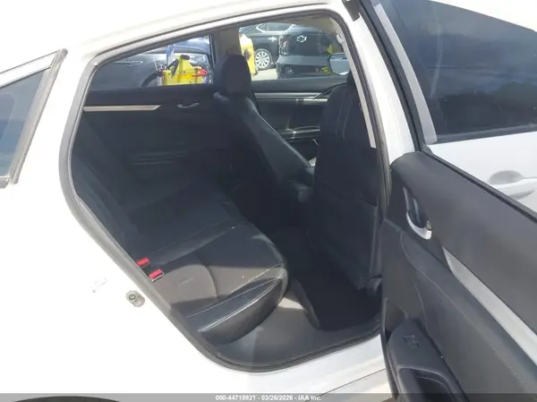19XFC1F76GE210826 2016 HONDA CIVIC - Image 8