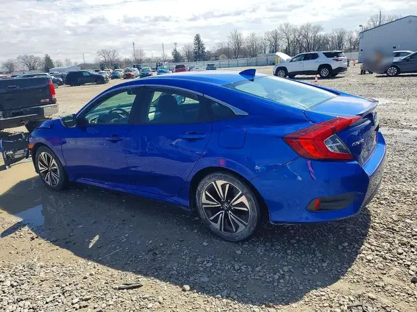 19XFC1F76HE001040 2017 HONDA CIVIC - Image 2