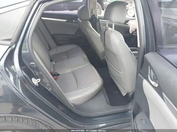 19XFC1F76HE005136 2017 HONDA CIVIC - Image 8