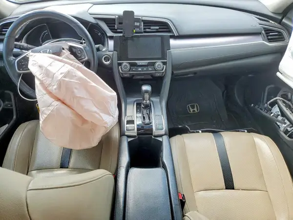 19XFC1F76HE010059 2017 HONDA CIVIC - Image 8