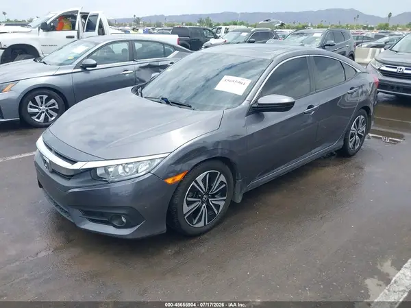 19XFC1F76HE011129 2017 HONDA CIVIC - Image 2