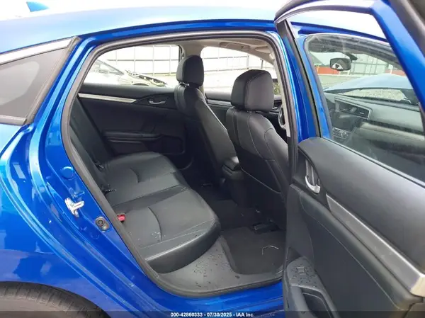 19XFC1F76HE013902 2017 HONDA CIVIC - Image 8