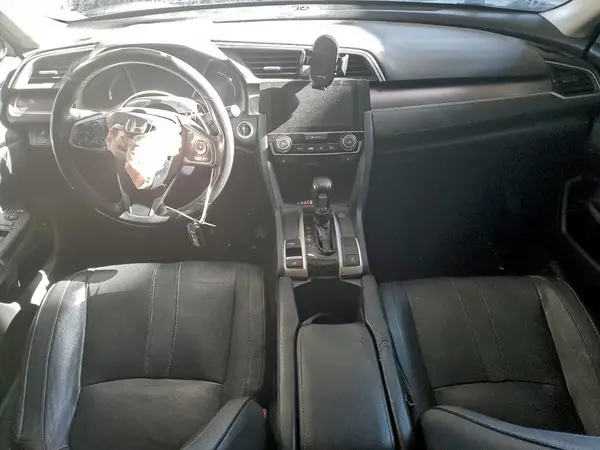 19XFC1F76HE014550 2017 HONDA CIVIC - Image 8