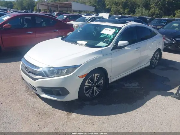 19XFC1F76HE019912 2017 HONDA CIVIC - Image 2