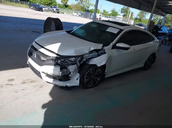 19XFC1F76HE022731 2017 HONDA CIVIC - Image 2
