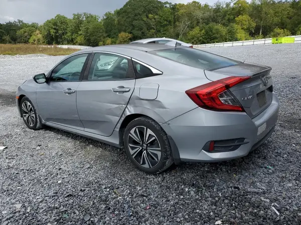 19XFC1F76HE026486 2017 HONDA CIVIC - Image 2