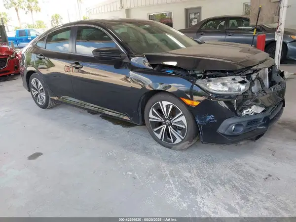19XFC1F76HE028822 2017 HONDA CIVIC - Image 1
