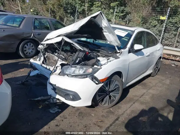 19XFC1F76HE029825 2017 HONDA CIVIC - Image 2