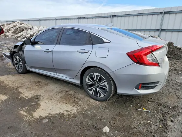 19XFC1F76HE205207 2017 HONDA CIVIC - Image 2