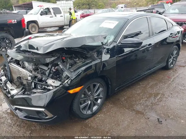 19XFC1F76LE012810 2020 HONDA CIVIC - Image 2