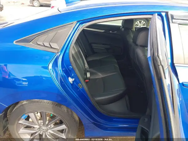 19XFC1F76ME005700 2021 HONDA CIVIC - Image 8